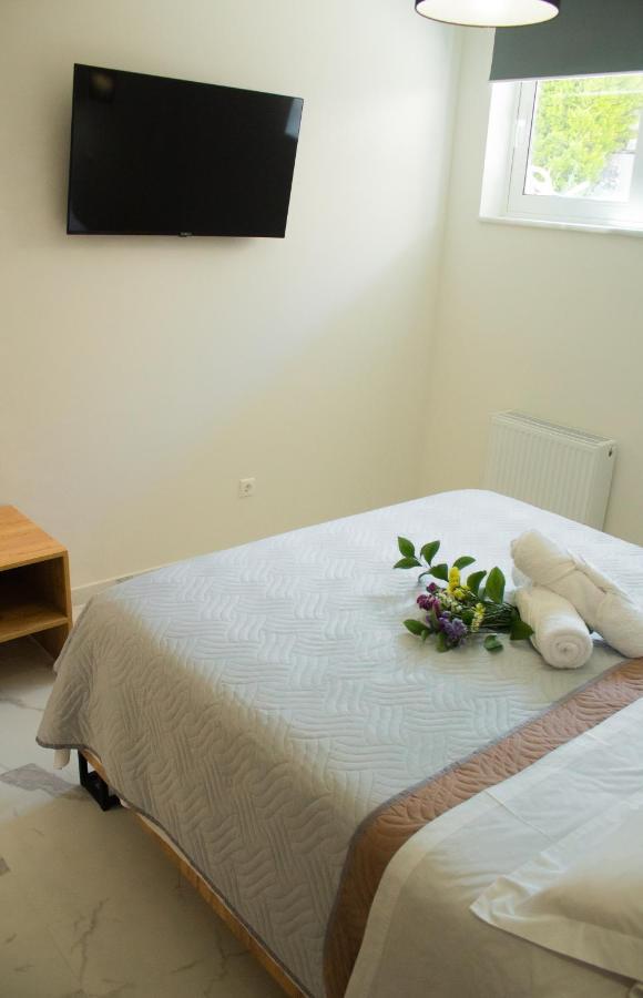 Elias Studio - Near To The Port Of Rafina And The Airport Of Athens Agios Spyridon  Ngoại thất bức ảnh