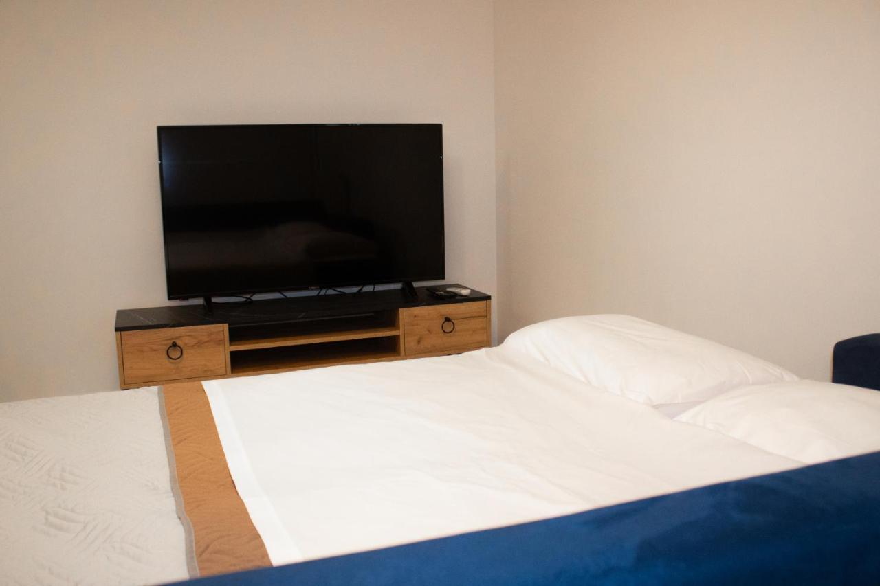 Elias Studio - Near To The Port Of Rafina And The Airport Of Athens Agios Spyridon  Ngoại thất bức ảnh